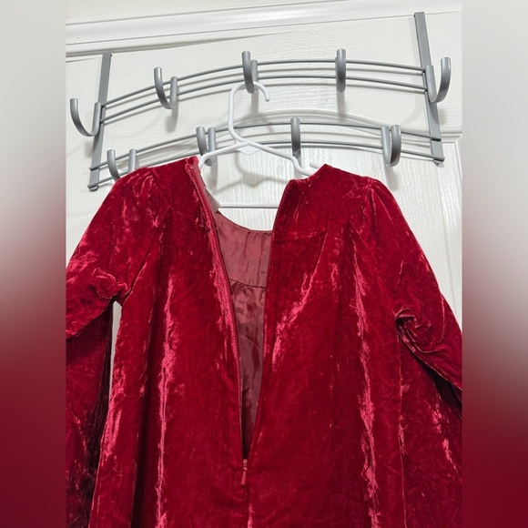 Hanna Andersson Red Velvet Dress Embroidered Holiday Party Girl's Size 5 110cm - Picture 6 of 16